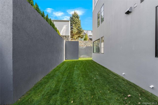 156 Palisade Street A, Dobbs Ferry, NY 10522