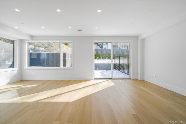 156 Palisade Street A, Dobbs Ferry, NY 10522