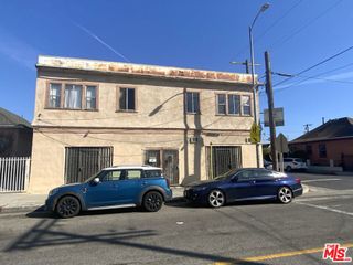3770 Maple Avenue, Los Angeles, CA 90011