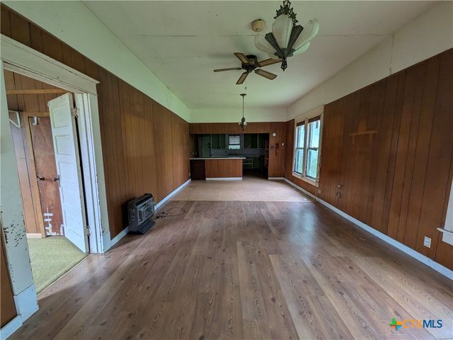 602 Andrews Street, Gatesville, TX 76528