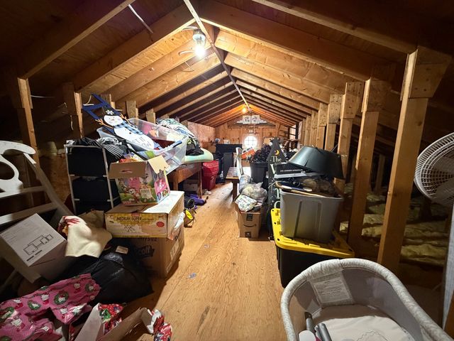 2276 Cross Street, Freeport, IL 61032