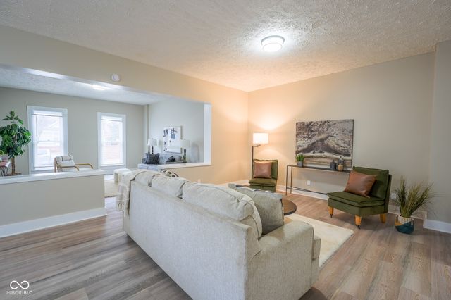 101 E Pearl Street, Greenwood, IN 46143