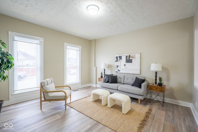 101 E Pearl Street, Greenwood, IN 46143