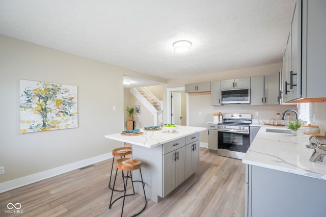 101 E Pearl Street, Greenwood, IN 46143