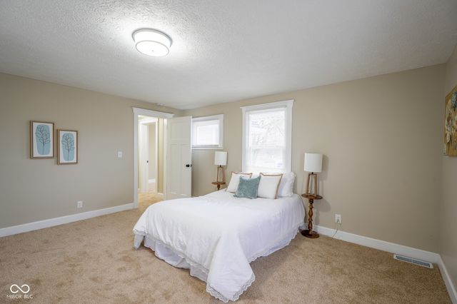 101 E Pearl Street, Greenwood, IN 46143