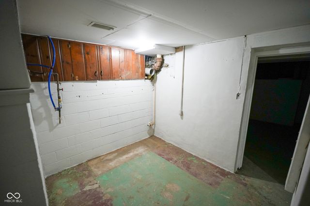 101 E Pearl Street, Greenwood, IN 46143