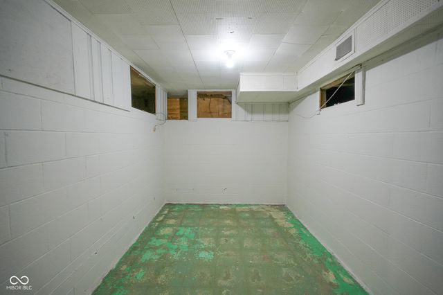 101 E Pearl Street, Greenwood, IN 46143