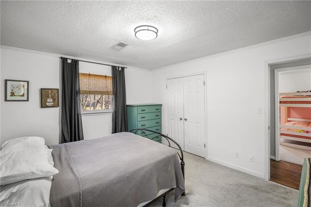 6030 Bobbybrook Drive, Clemmons, NC 27012