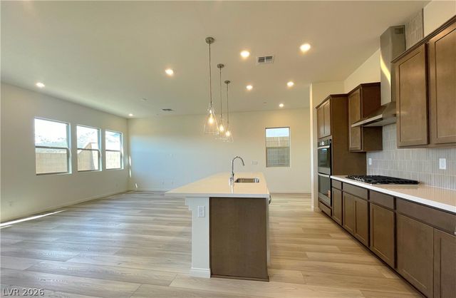 155 Marlette Creek Place, Las Vegas, NV 89138