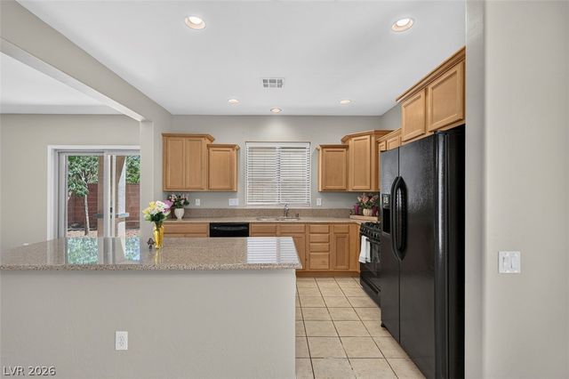 10721 Arusha Avenue, Las Vegas, NV 89166