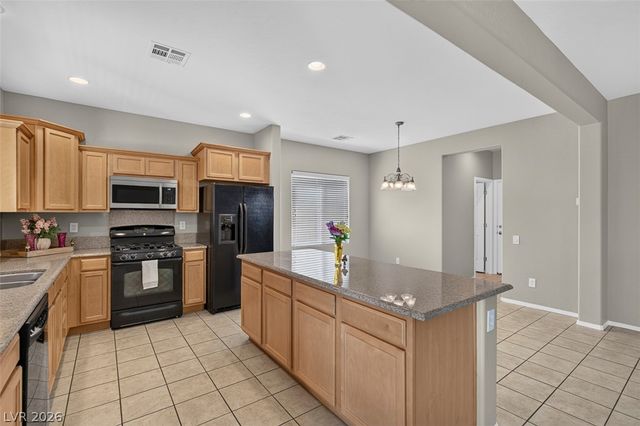 10721 Arusha Avenue, Las Vegas, NV 89166
