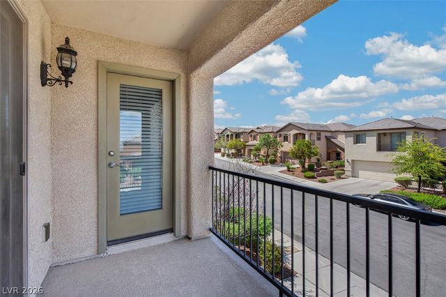 10721 Arusha Avenue, Las Vegas, NV 89166