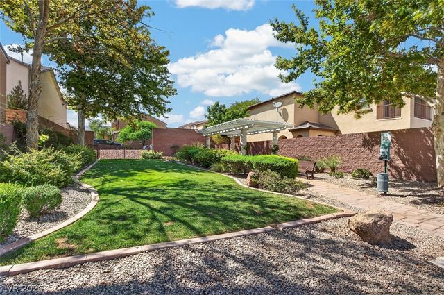10721 Arusha Avenue, Las Vegas, NV 89166