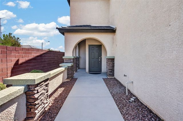 10721 Arusha Avenue, Las Vegas, NV 89166