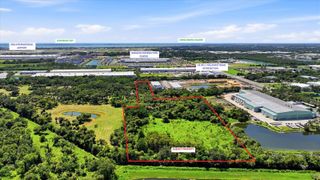 7845 27TH STREET E, Sarasota, FL 34243