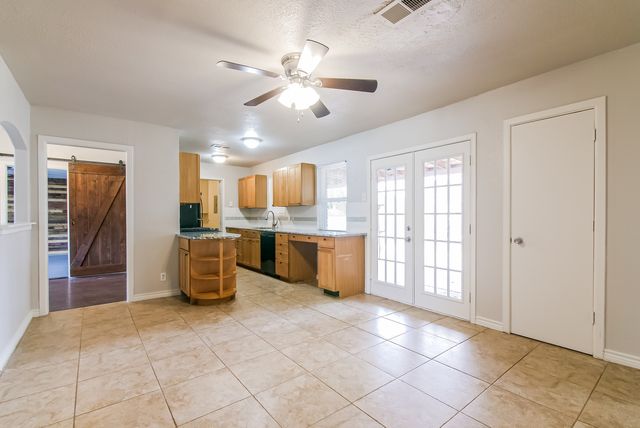 1200 Valentine Street, Hurst, TX 76053