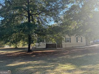 5092 W McIntosh Road, Griffin, GA 30223