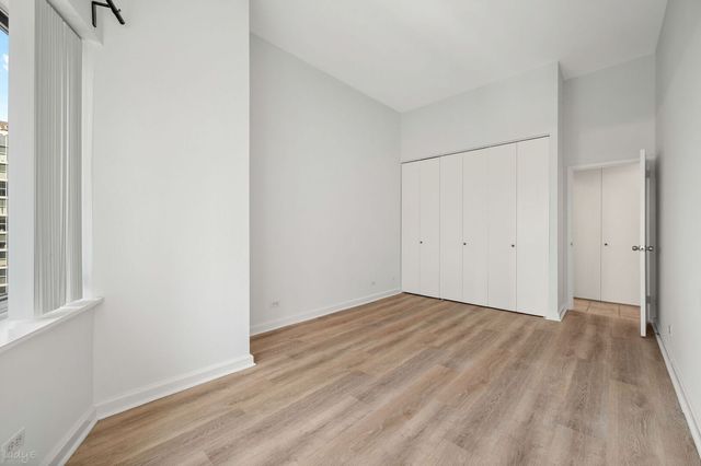 211 E Ohio Street 2915, Chicago, IL 60611