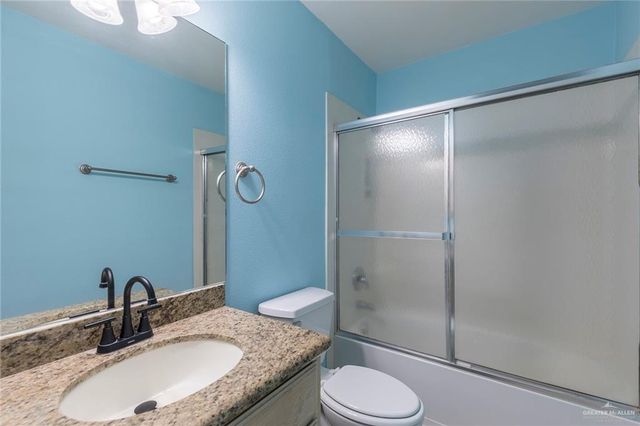 3408 Dianthus Avenue, Mcallen, TX 78501