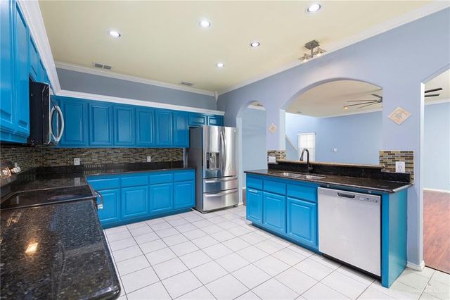 3408 Dianthus Avenue, Mcallen, TX 78501