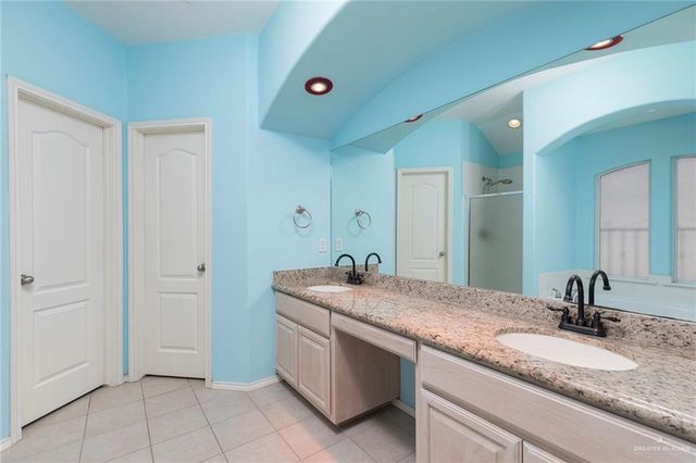 3408 Dianthus Avenue, Mcallen, TX 78501