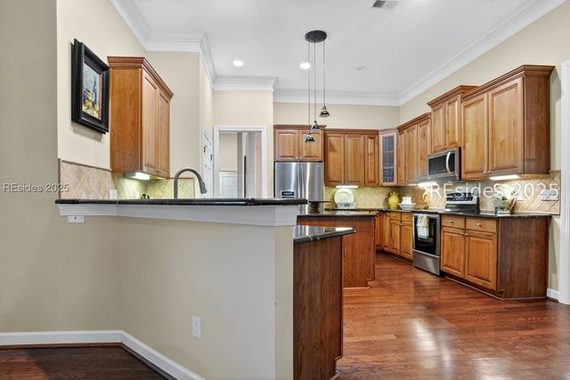 125 Spring Meadow Dr, Bluffton, SC 29910