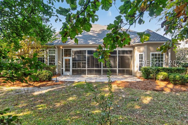 125 Spring Meadow Dr, Bluffton, SC 29910