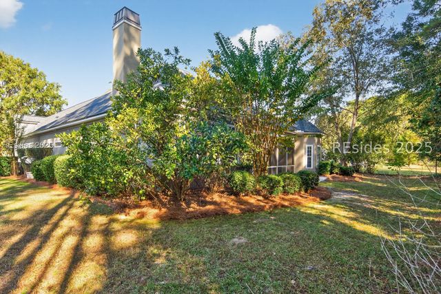 125 Spring Meadow Dr, Bluffton, SC 29910