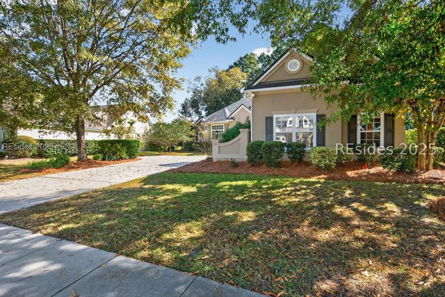 125 Spring Meadow Dr, Bluffton, SC 29910