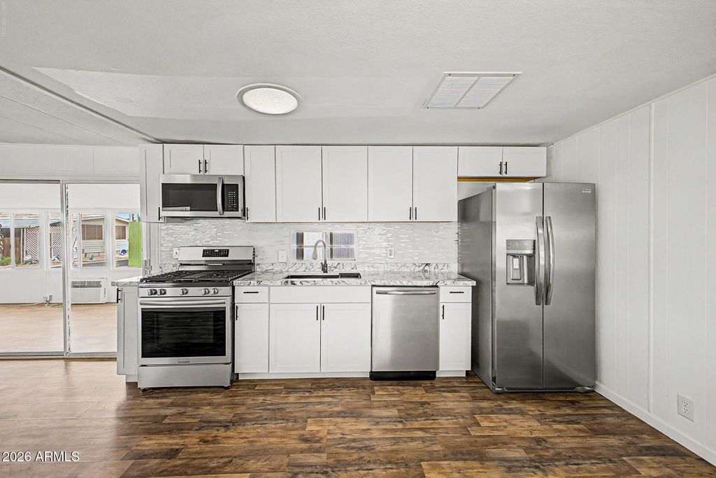 7300 N 51ST Avenue F177, Glendale, AZ 85301 — photo 5