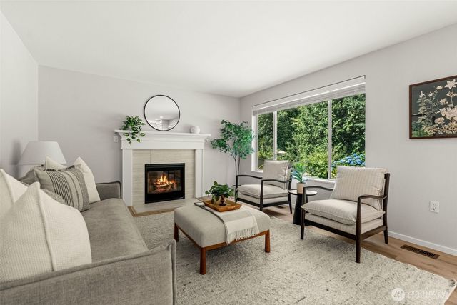 7710 71st Avenue NW, Gig Harbor, WA 98335