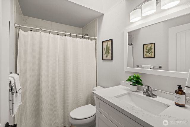 7710 71st Avenue NW, Gig Harbor, WA 98335