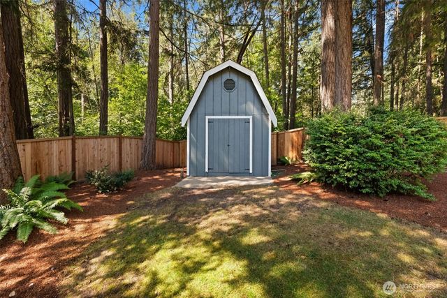 7710 71st Avenue NW, Gig Harbor, WA 98335