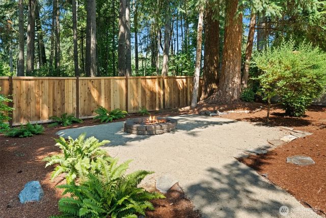 7710 71st Avenue NW, Gig Harbor, WA 98335