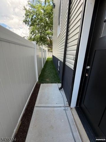 170 18th Street 1, East Orange, NJ 07017