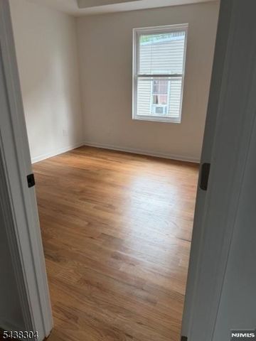 170 18th Street 1, East Orange, NJ 07017