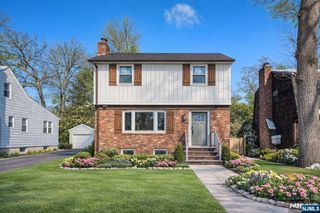 63 Chestnut Drive, Wayne, NJ 07470