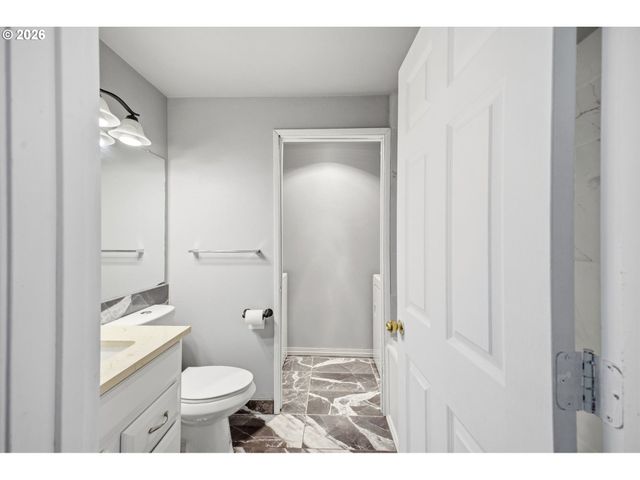 15911 Ne 4TH Way, Vancouver, WA 98684