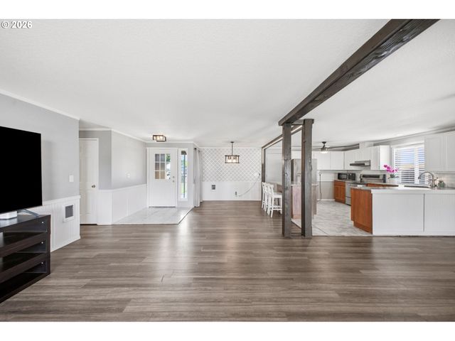15911 Ne 4TH Way, Vancouver, WA 98684