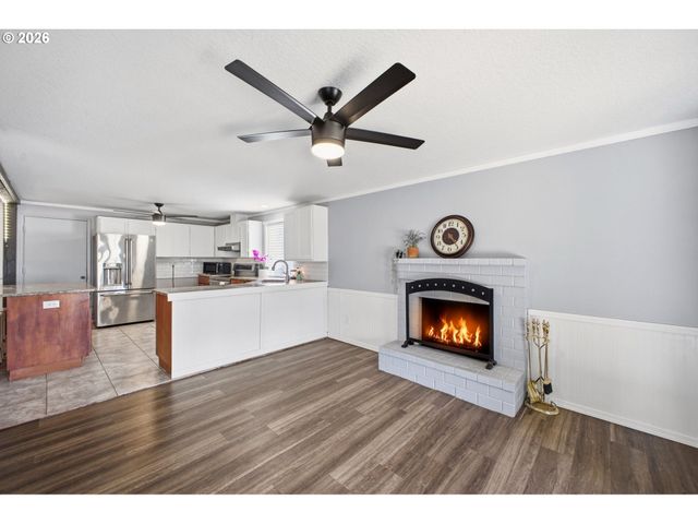 15911 Ne 4TH Way, Vancouver, WA 98684