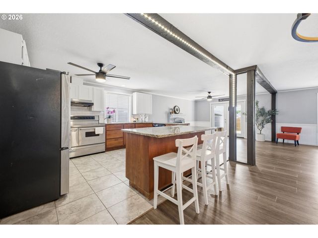 15911 Ne 4TH Way, Vancouver, WA 98684