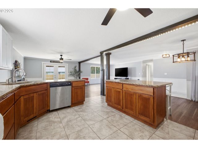 15911 Ne 4TH Way, Vancouver, WA 98684