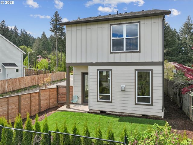 8774 Sw 176TH Ave, Beaverton, OR 97007