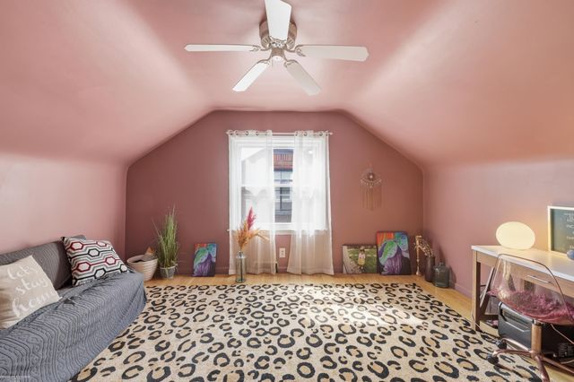 21144 Fleetwood Drive, Harper Woods, MI 48225
