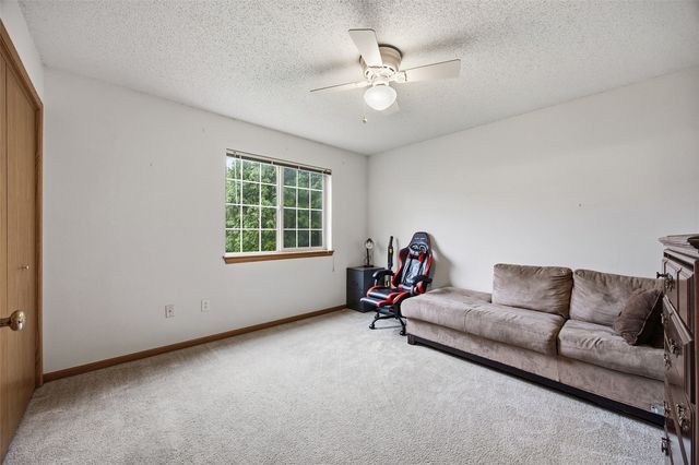 600 Colton Circle NE Unit 4, Cedar Rapids, IA 52402