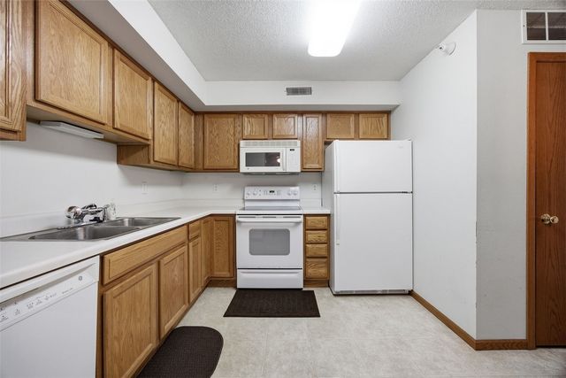 600 Colton Circle NE Unit 4, Cedar Rapids, IA 52402