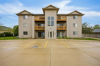 600 Colton Circle NE Unit 4, Cedar Rapids, IA 52402