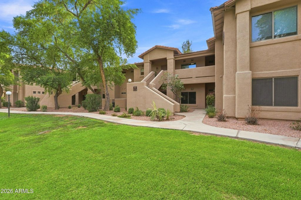 1351 N PLEASANT Drive 2079, Chandler, AZ 85225 — photo 2