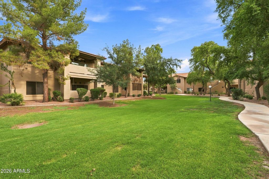 1351 N PLEASANT Drive 2079, Chandler, AZ 85225 — photo 4