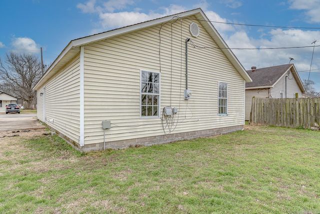 629 Butterfield Ave, Trumann, AR 72472